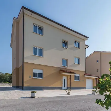 Three-bedroom In * Medulin
