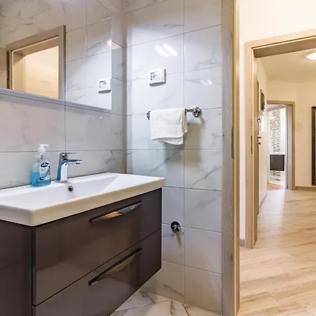 Three-bedroom In Medulin