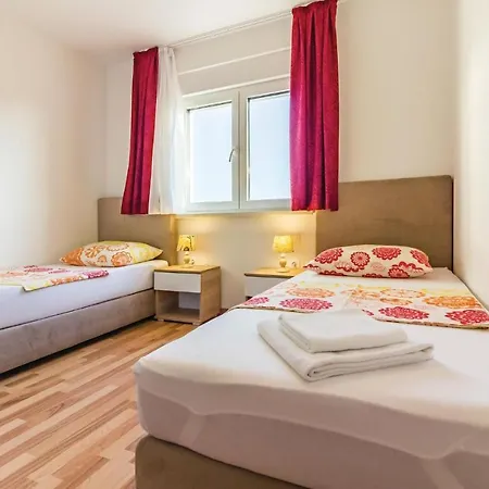Apartman Three-bedroom In